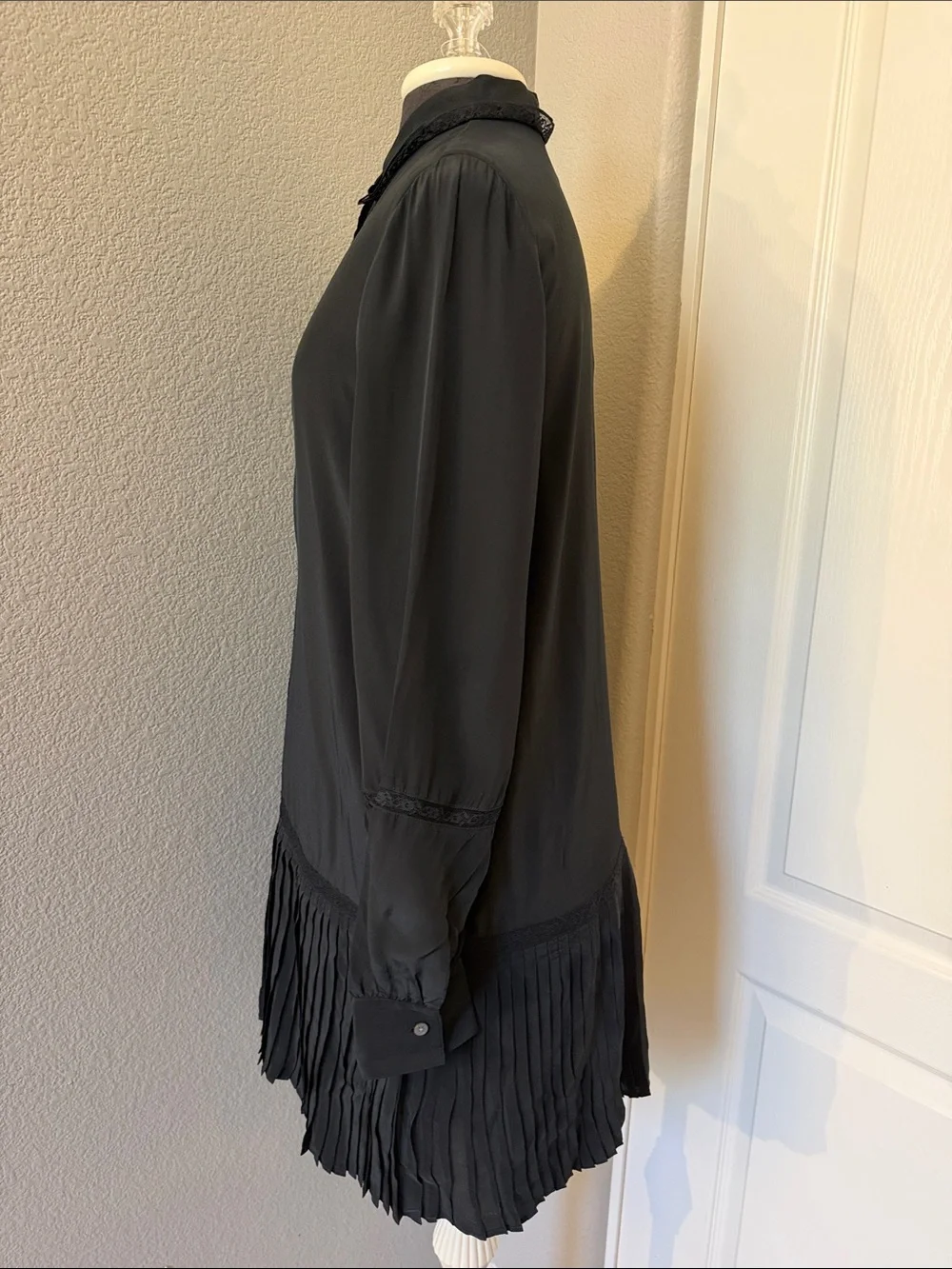 J. Crew New Amelia shirt-dress in crepe de chine Black Lace-Trim Dress Size XS